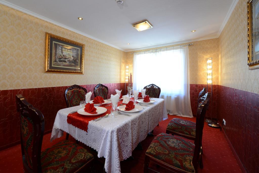 Narantuul Hotel Ulaanbaatar Exterior foto